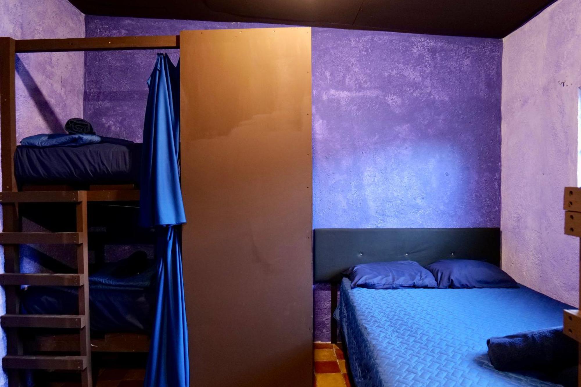 Wonderland Hostel Antigua Extérieur photo